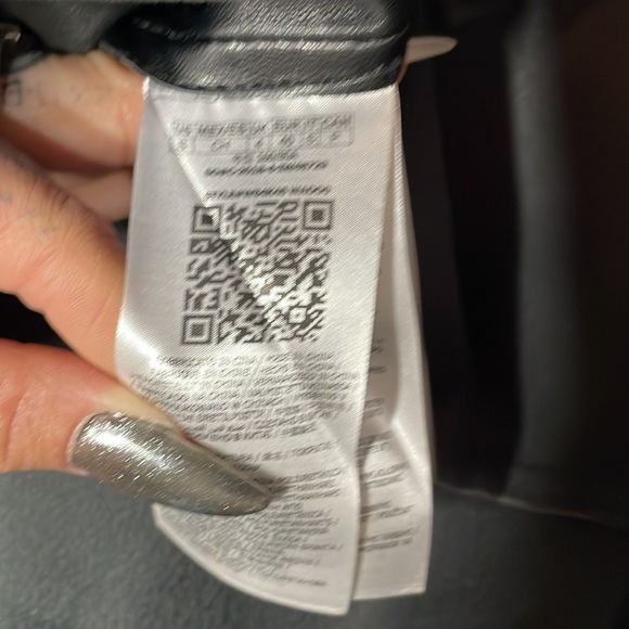 BLACK  GUESS DRESS - Picture 6 of 6